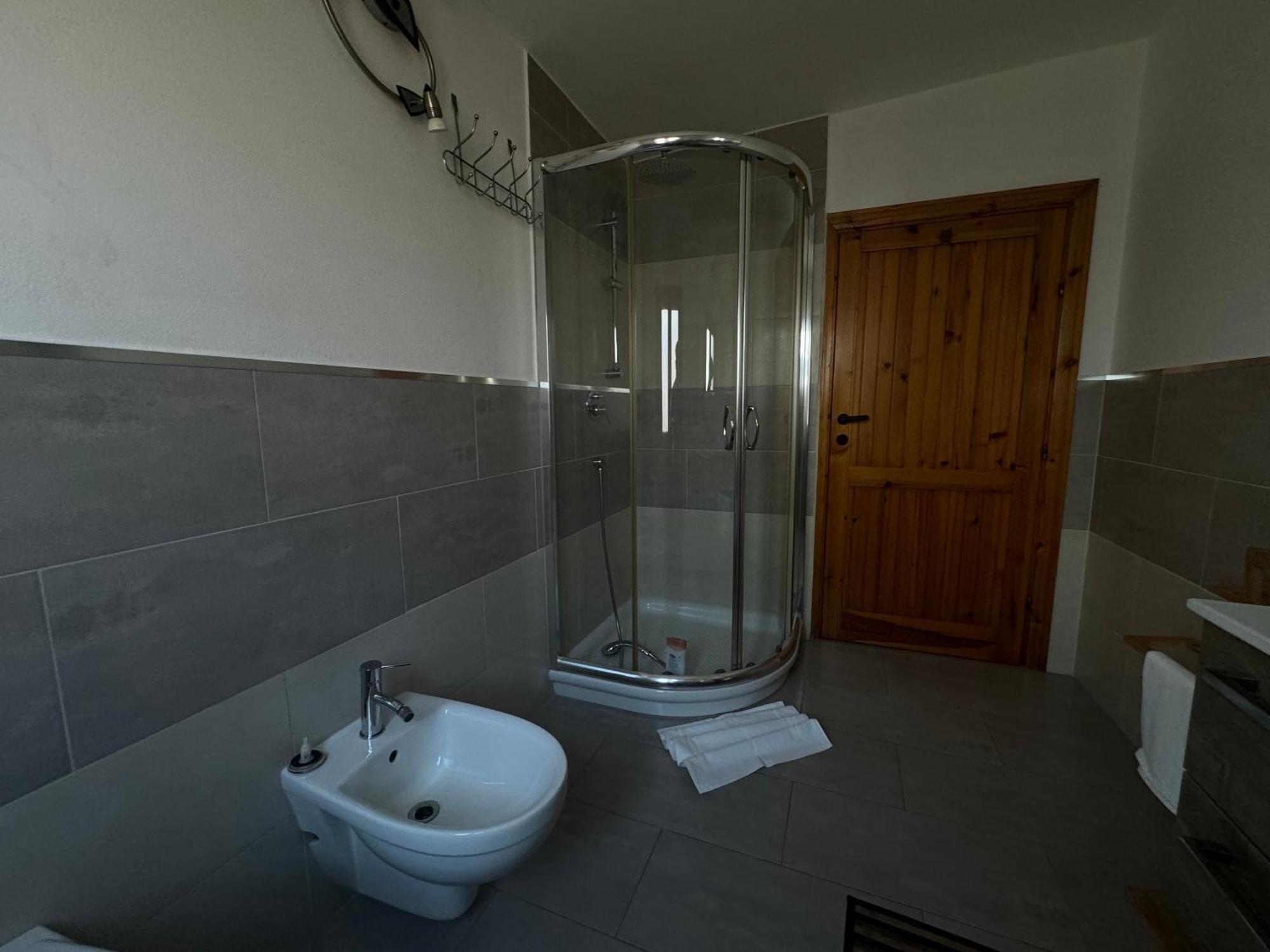 Pm 1 Via Armando Diaz Guest House Olbia Esterno foto