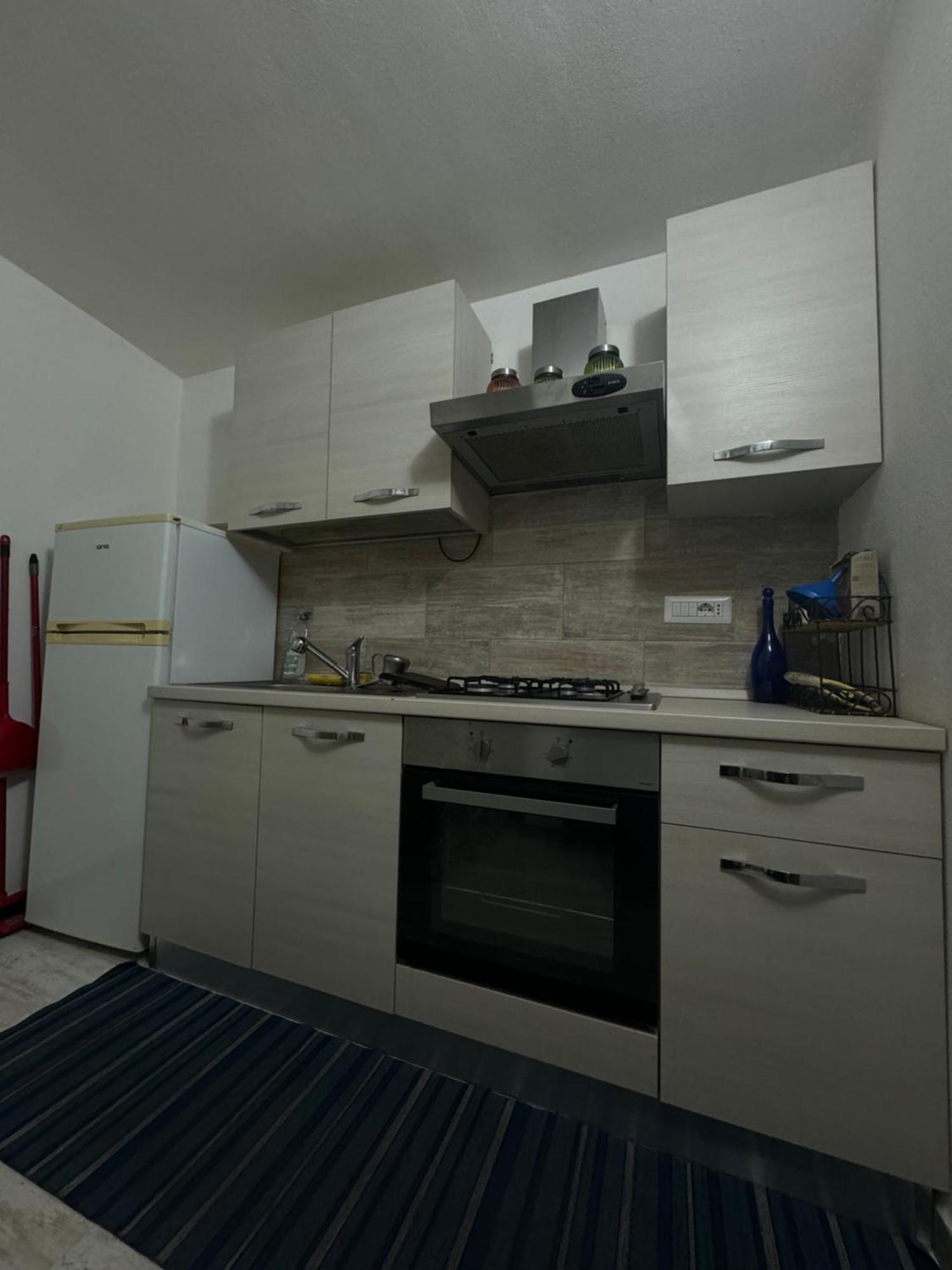Pm 1 Via Armando Diaz Guest House Olbia Esterno foto