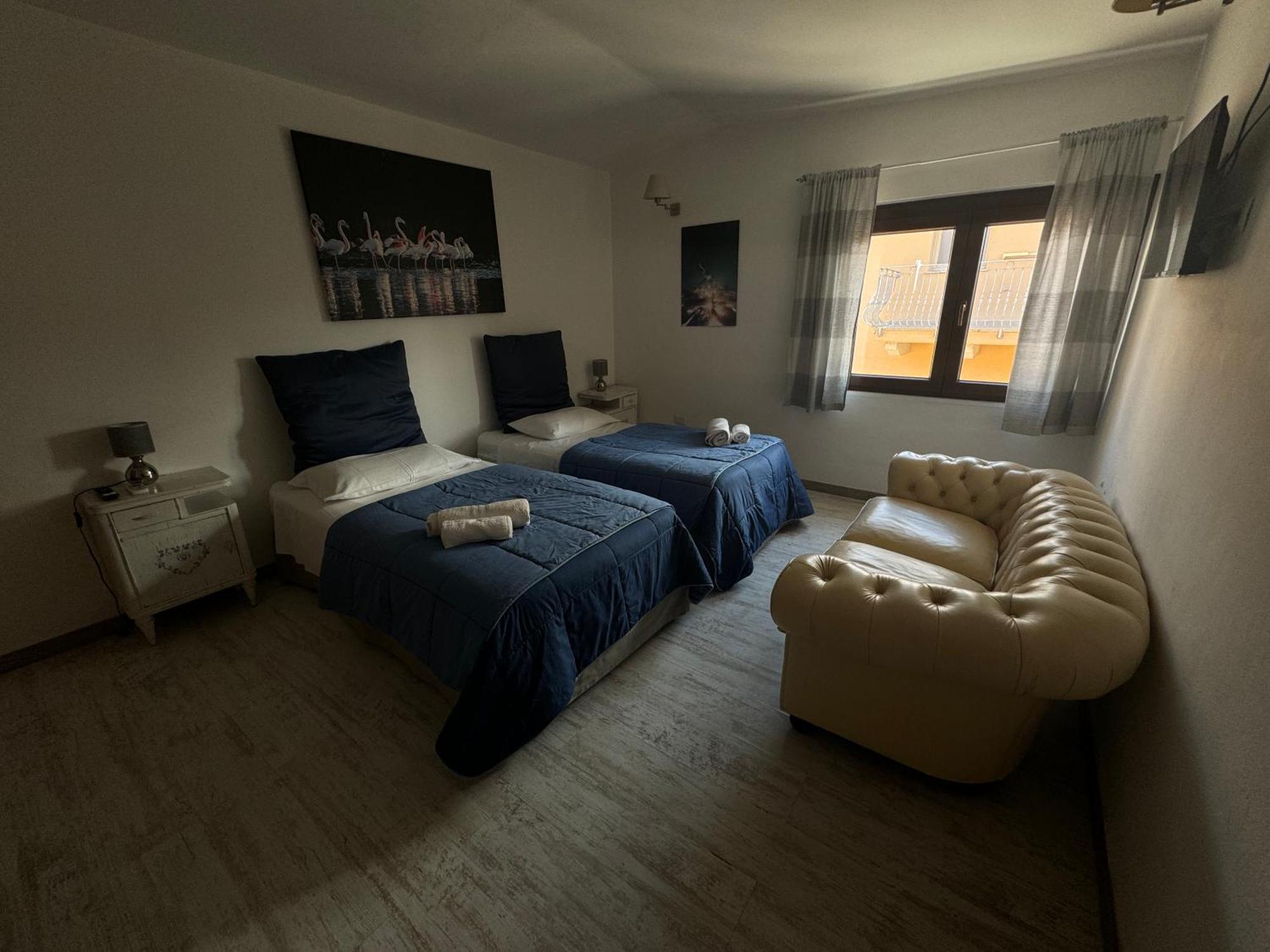 Pm 1 Via Armando Diaz Guest House Olbia Esterno foto