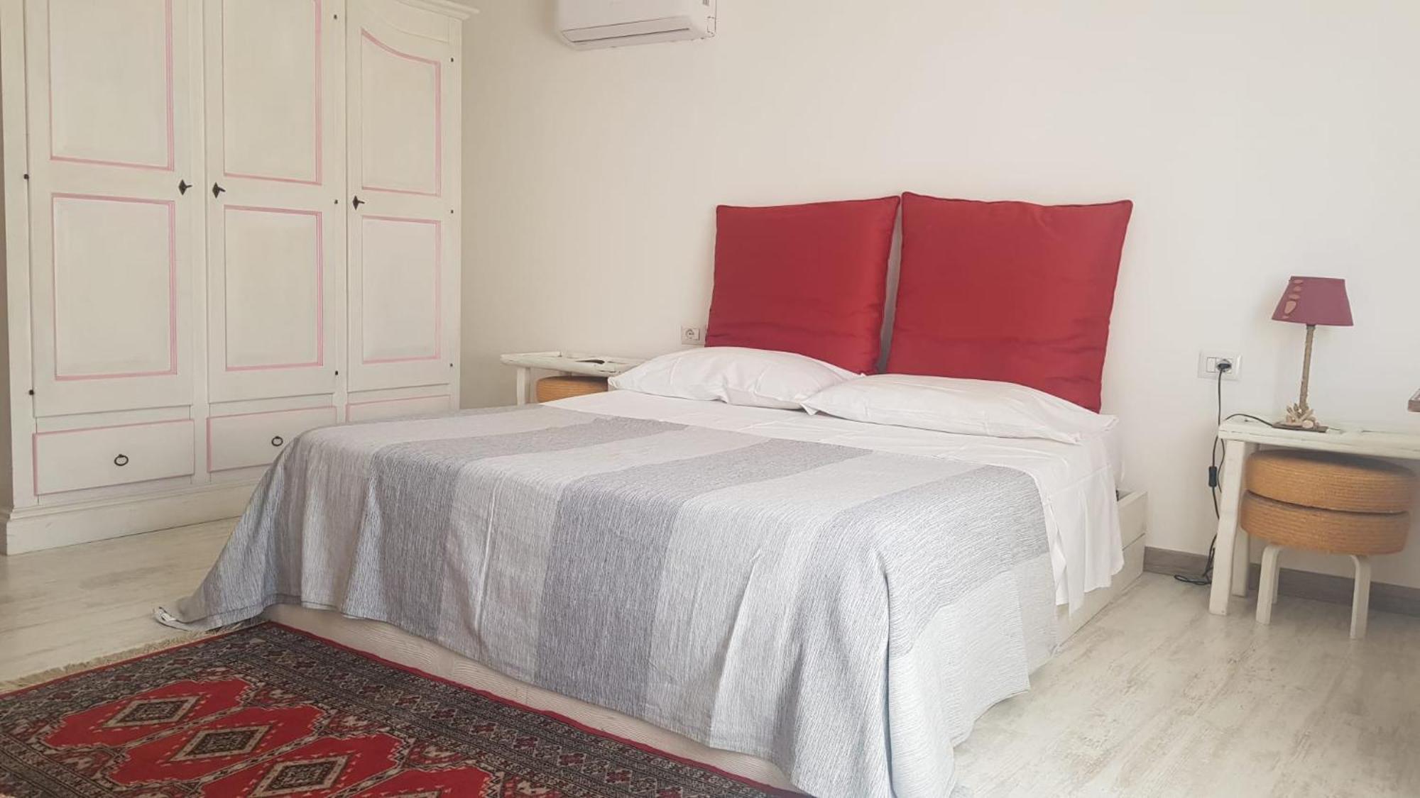 Pm 1 Via Armando Diaz Guest House Olbia Esterno foto