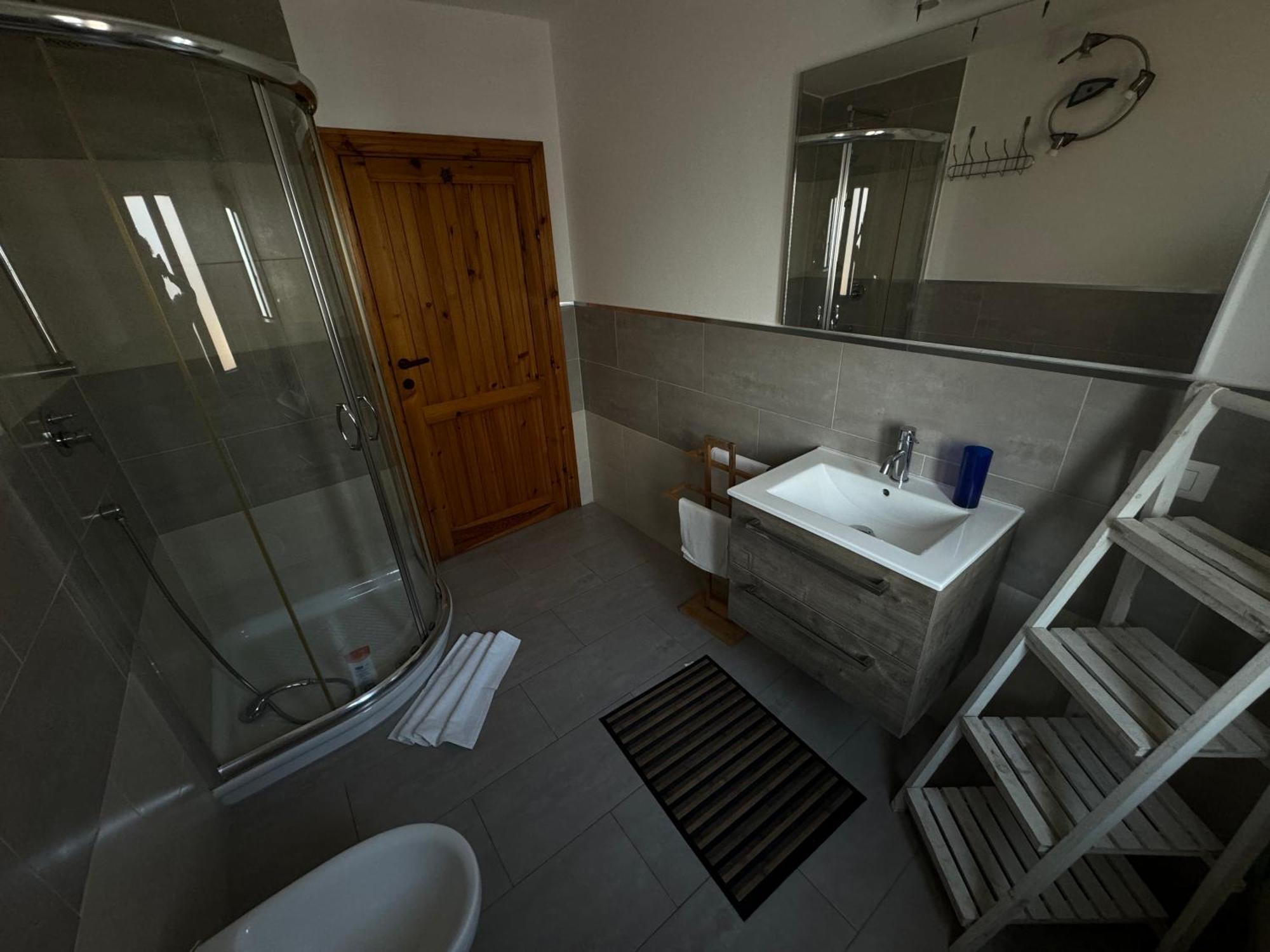 Pm 1 Via Armando Diaz Guest House Olbia Esterno foto
