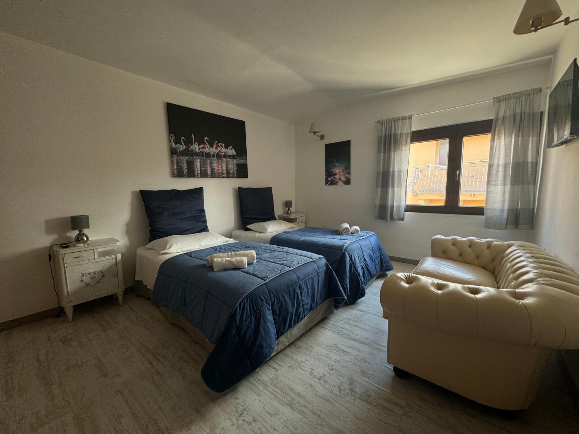 Pm 1 Via Armando Diaz Guest House Olbia Esterno foto